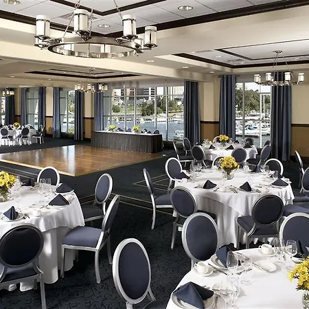 Sheraton Erie Bayfront Hotel 