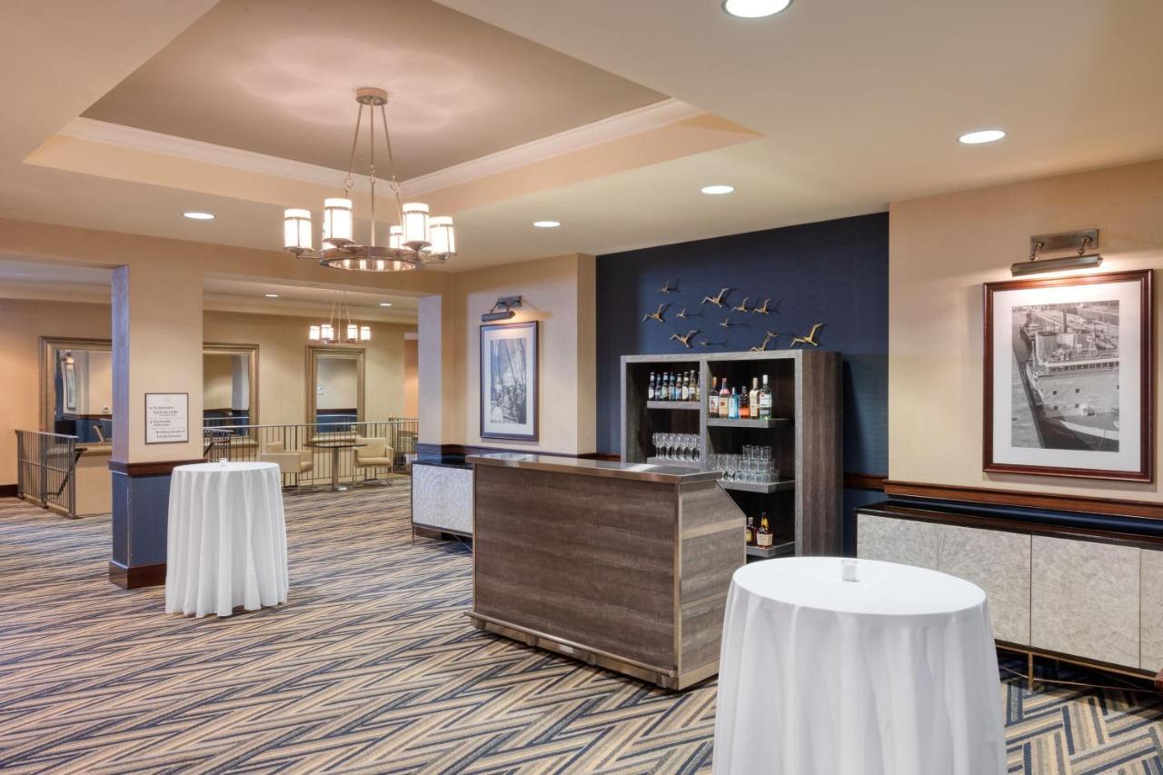 Sheraton Bayfront 4*
