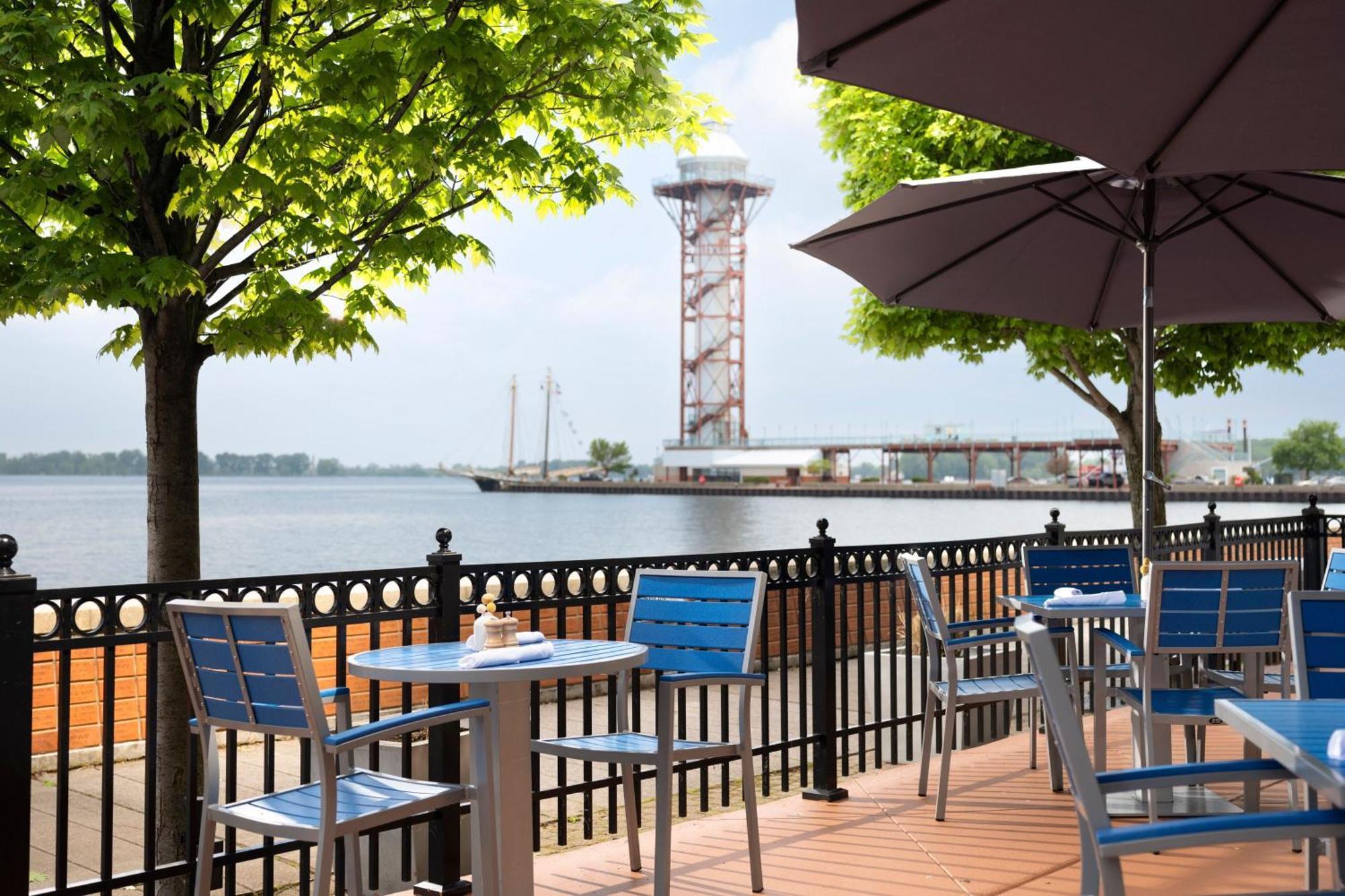 Sheraton Bayfront Hotel Érié